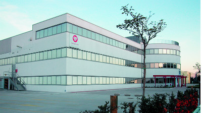 FÁBRICA DE BERTO'S EN TRIBANO (ITALIA) FÁBRICA DE BERTOS
